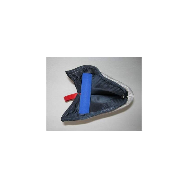 Julius K9 Bidestyr, hrd