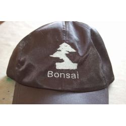 Brodering af logo / Ring for pris