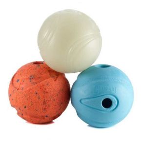 Chuckit Fetch Medley - Medium